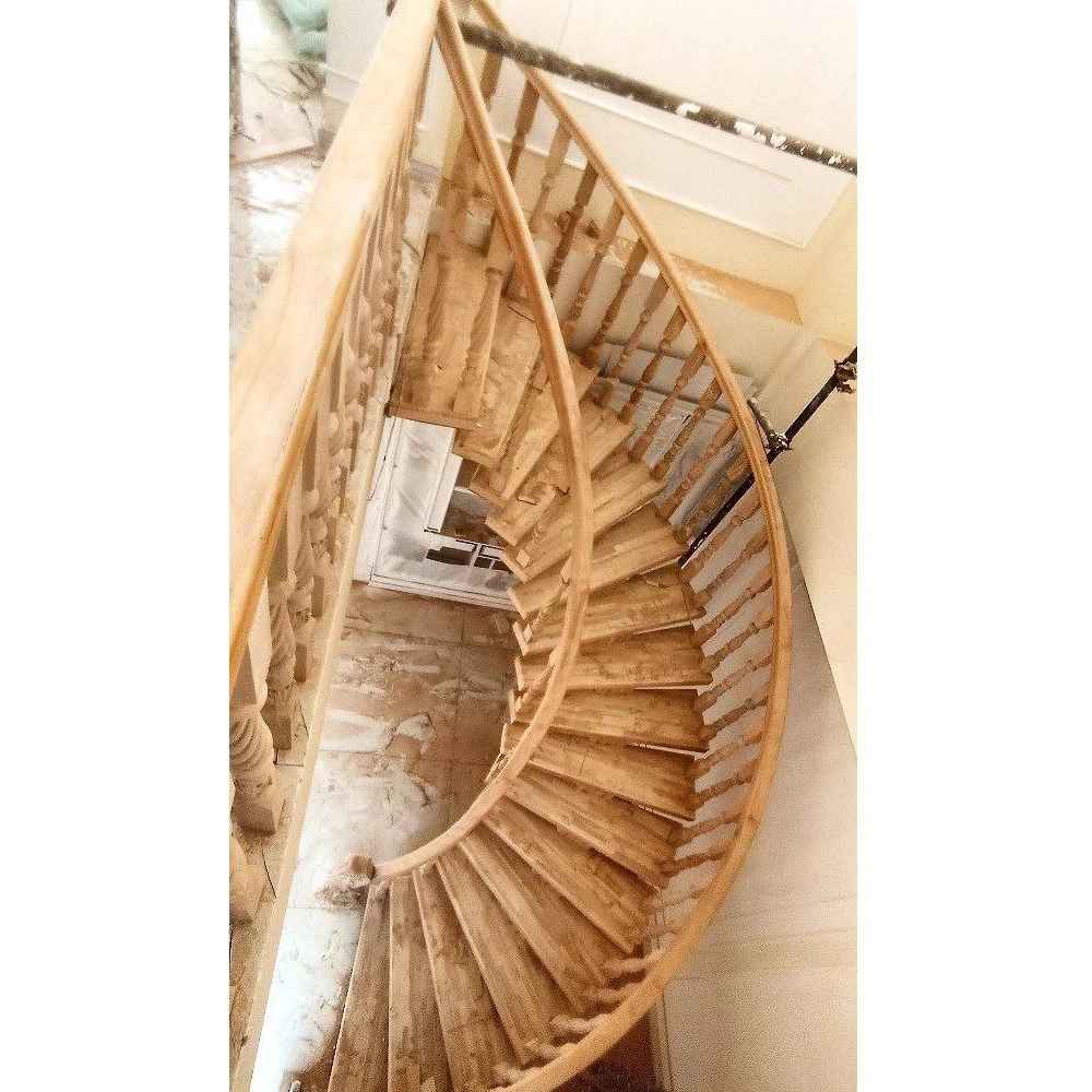 پله وسط محور