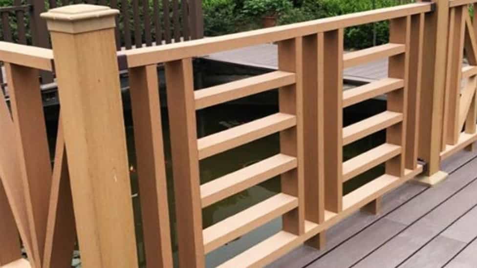 Types of wooden fences